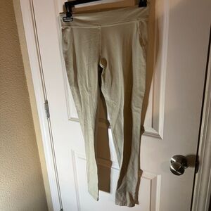 Under Armour Tactical ColdGear Base Layer Leggings Tan Medium